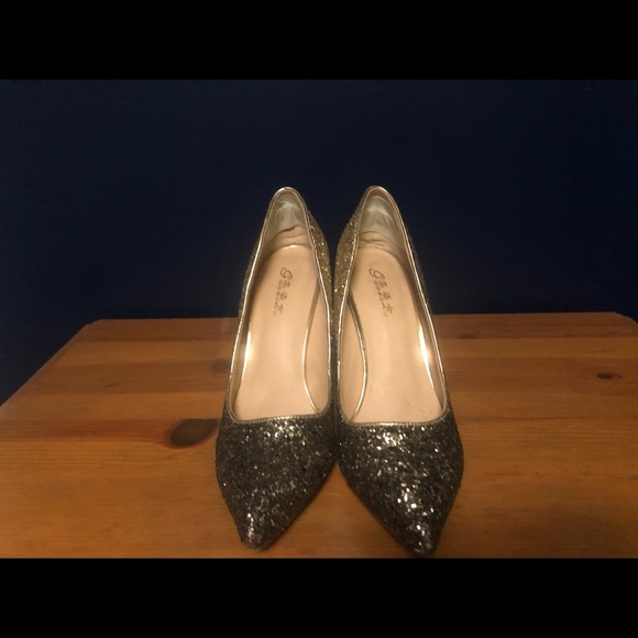 Modern day Wizard of Oz shoe!! - Picture 3 of 6